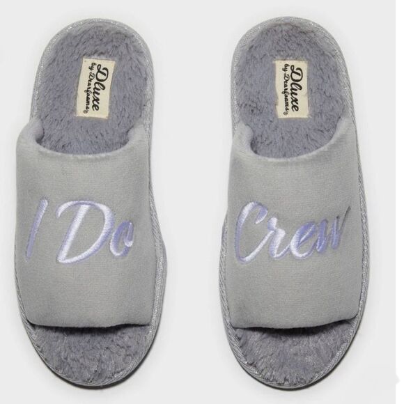 Dluxe by Dearfoams Gray Slippers, I do Crew Slippers, Size small (5-6), new - Picture 1 of 6
